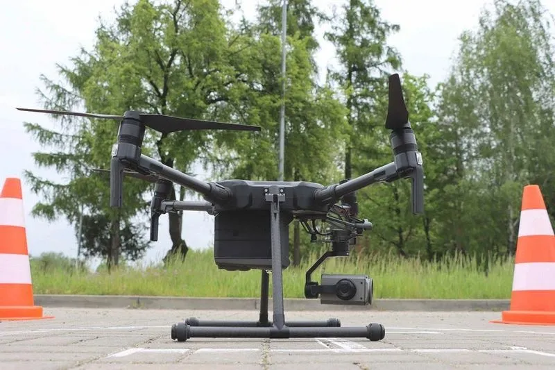 Czy policja używa dronów? Zastosowanie i uprawnienia funkcjonariuszy