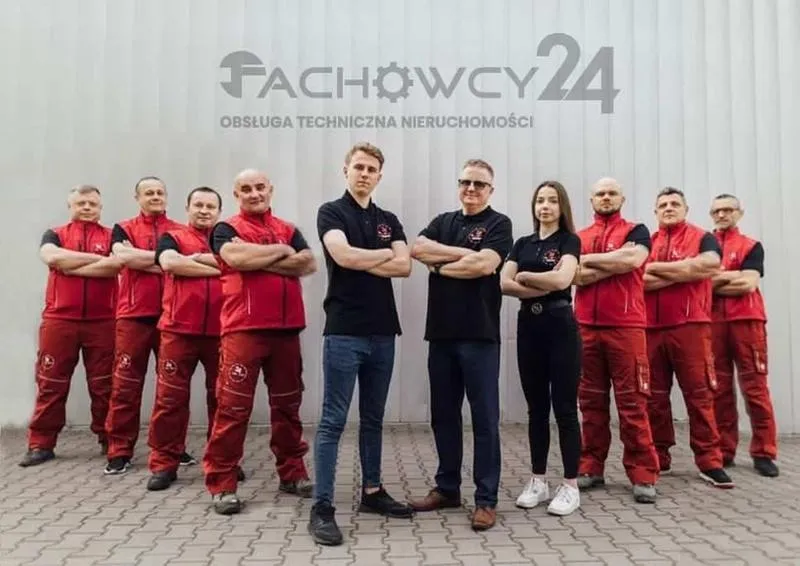 Kto naprawia maszyny? Poznaj tajemnice fachowców w akcji