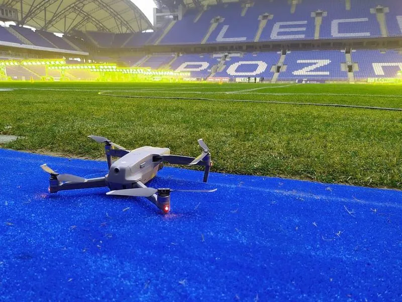 Kompaktowe drony DJI