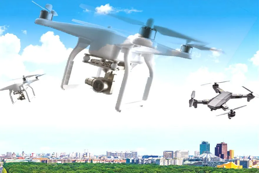 Latanie dronem w mieście